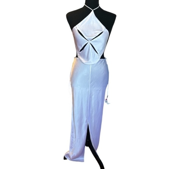 MOTHER OF ALL Carmen Dress in White - Picture 2 of 7